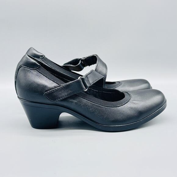 Clarks Shoes Womens 7.5 Black Leather Mary Jane Heels Collection Comfort Strap - Picture 1 of 9